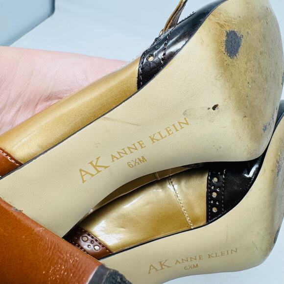 Vintage AK Anne Klein Mary Jane Wingtip Heels Multi-Tone Leather Size 6.5M - Picture 10 of 12